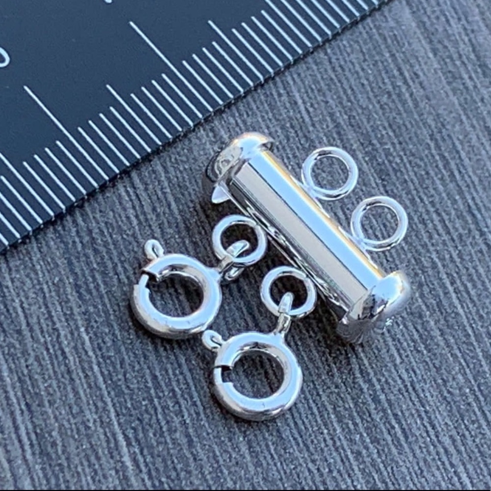 Sterling silver detangler clasp